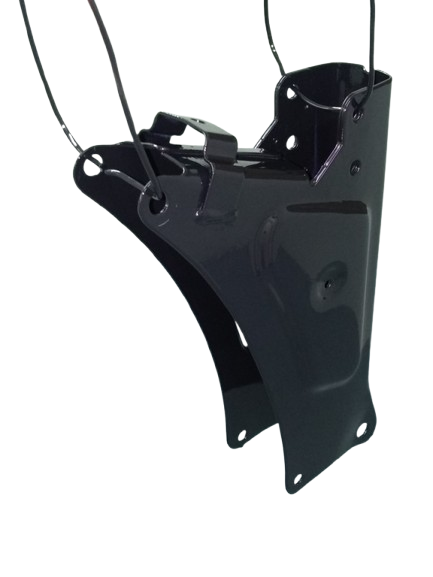 Cadre de mobylette mise en peinture. Boite à outil 103.